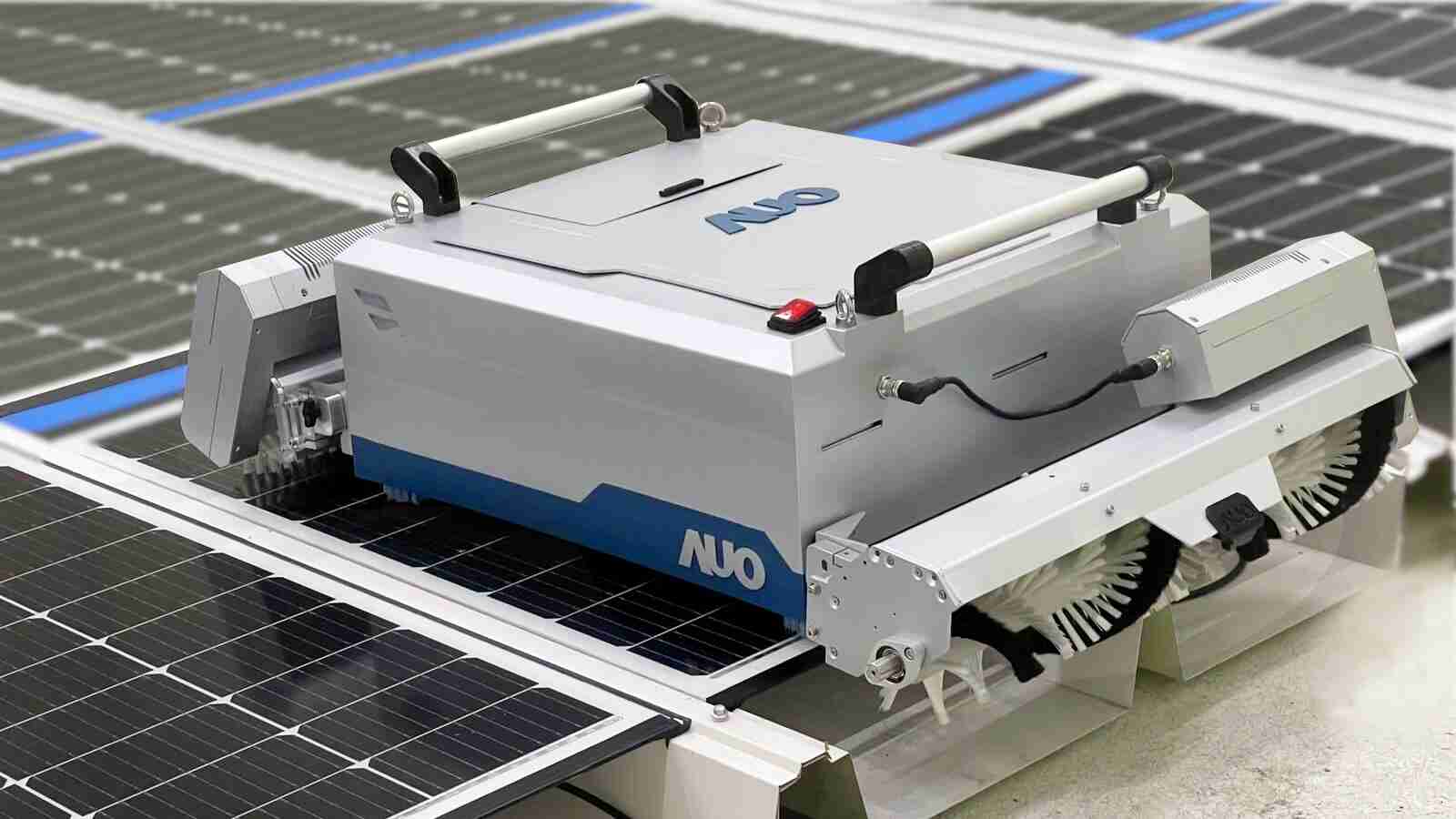 william威廉中文官网致力EPC场域技术升级，，，导入清洁机器人搭配传感器与AI数据分析，，大幅减少维运成本